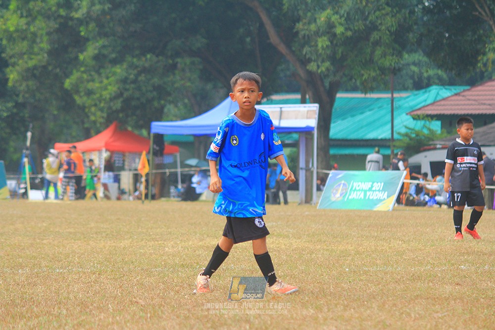 ijlu11 big8 190726 steelford united vs jips soccer