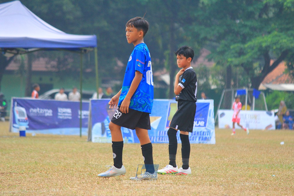 ijlu11 big8 190726 steelford united vs jips soccer
