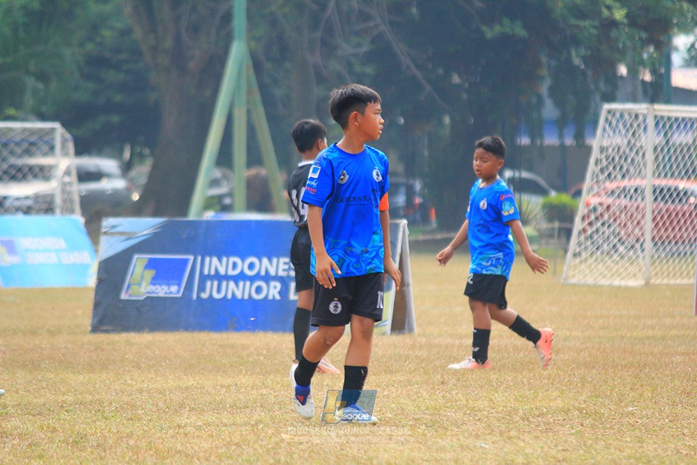 ijlu11 big8 190726 steelford united vs jips soccer