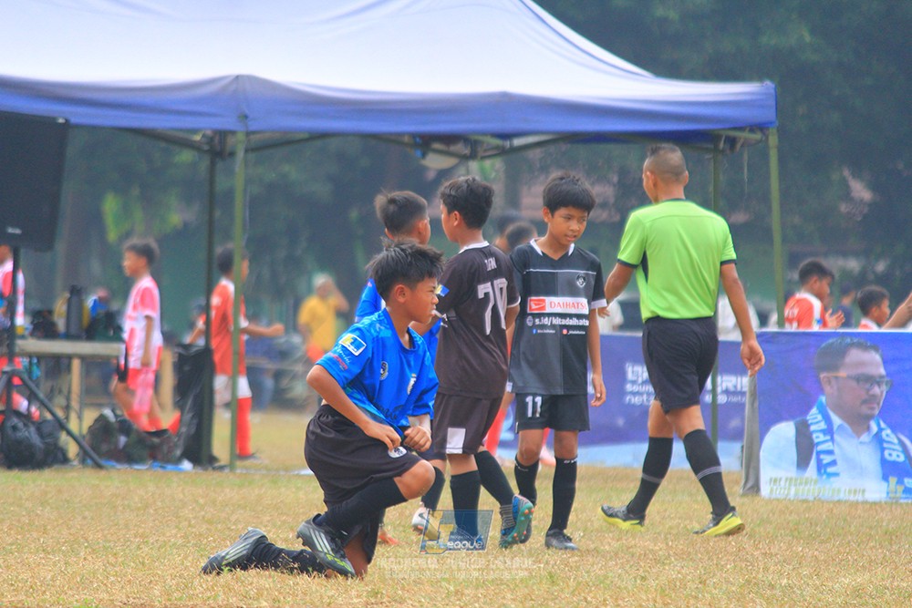 ijlu11 big8 190726 steelford united vs jips soccer