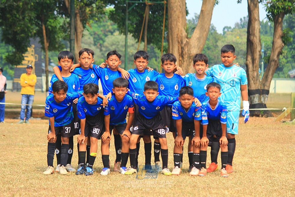 ijlu11 big8 190726 steelford united vs jips soccer