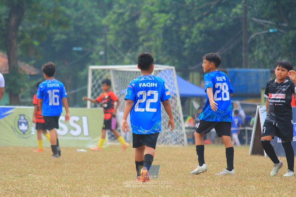 ijlu11 big8 190726 steelford united vs jips soccer