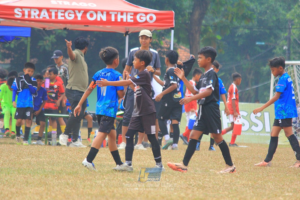 ijlu11 big8 190726 steelford united vs jips soccer