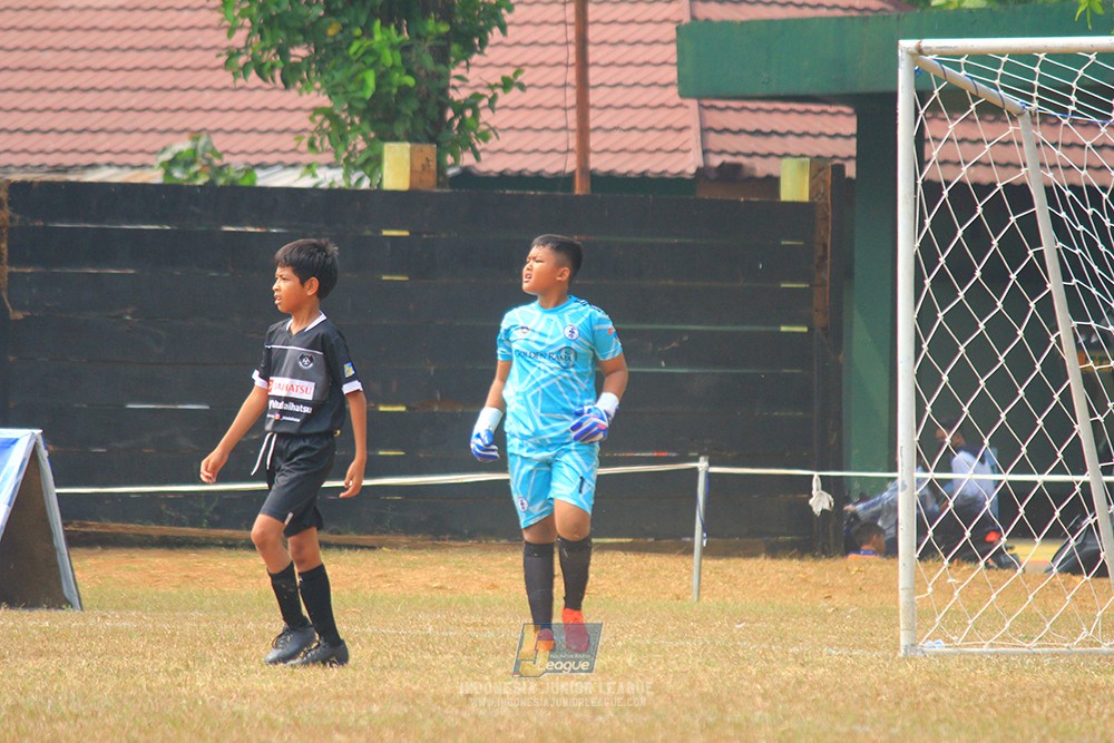 ijlu11 big8 190726 steelford united vs jips soccer