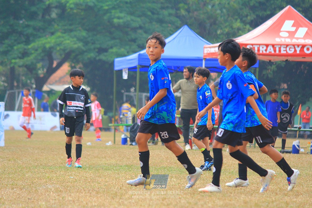 ijlu11 big8 190726 steelford united vs jips soccer