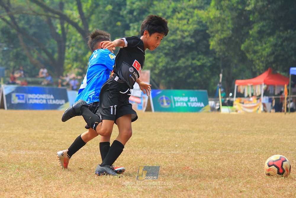 ijlu11 big8 190726 steelford united vs jips soccer