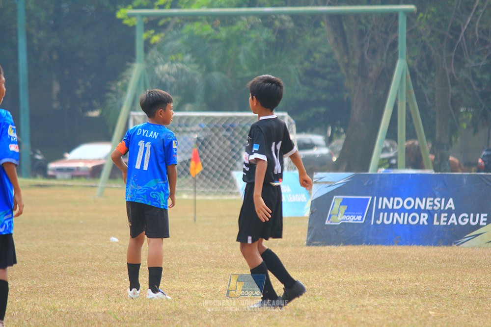 ijlu11 big8 190726 steelford united vs jips soccer