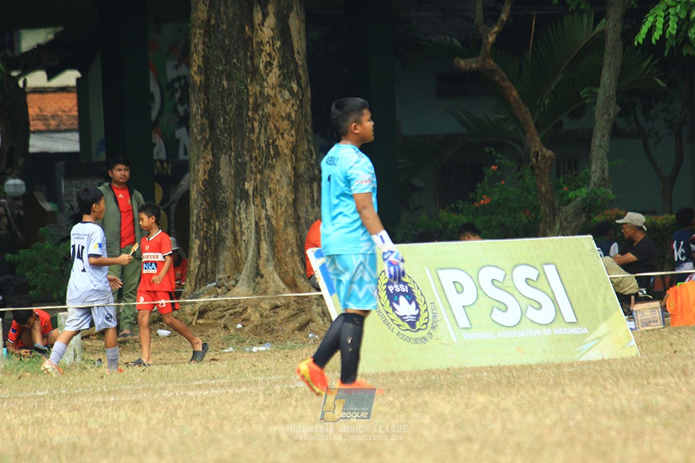 ijlu11 big8 190726 steelford united vs jips soccer