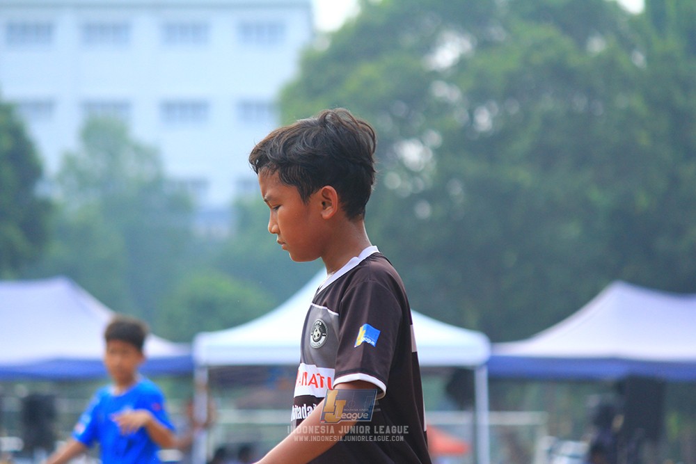 ijlu11 big8 190726 steelford united vs jips soccer
