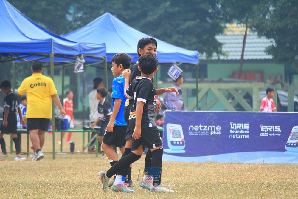 ijlu11 big8 190726 steelford united vs jips soccer