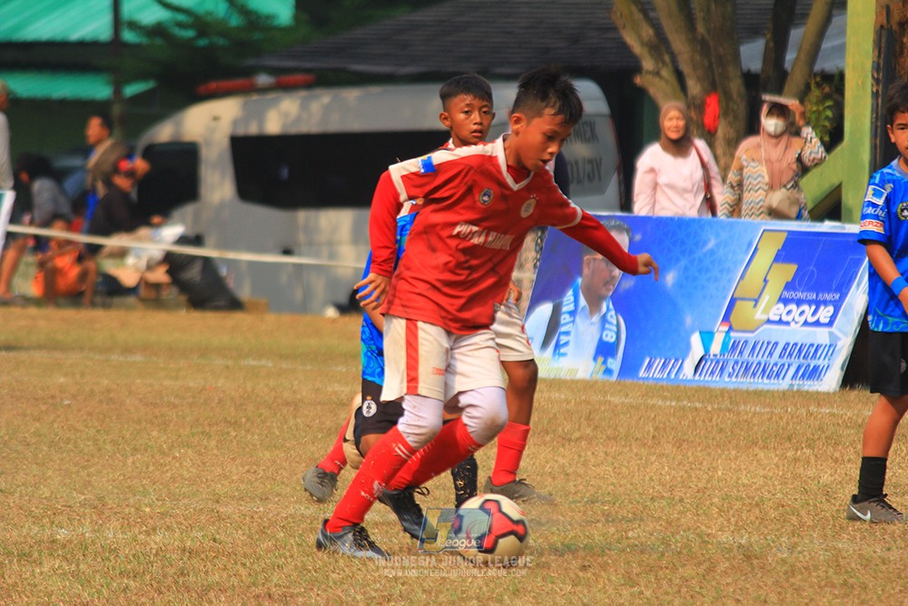 ijlu11 big8 190726 steelford united vs putra harapan