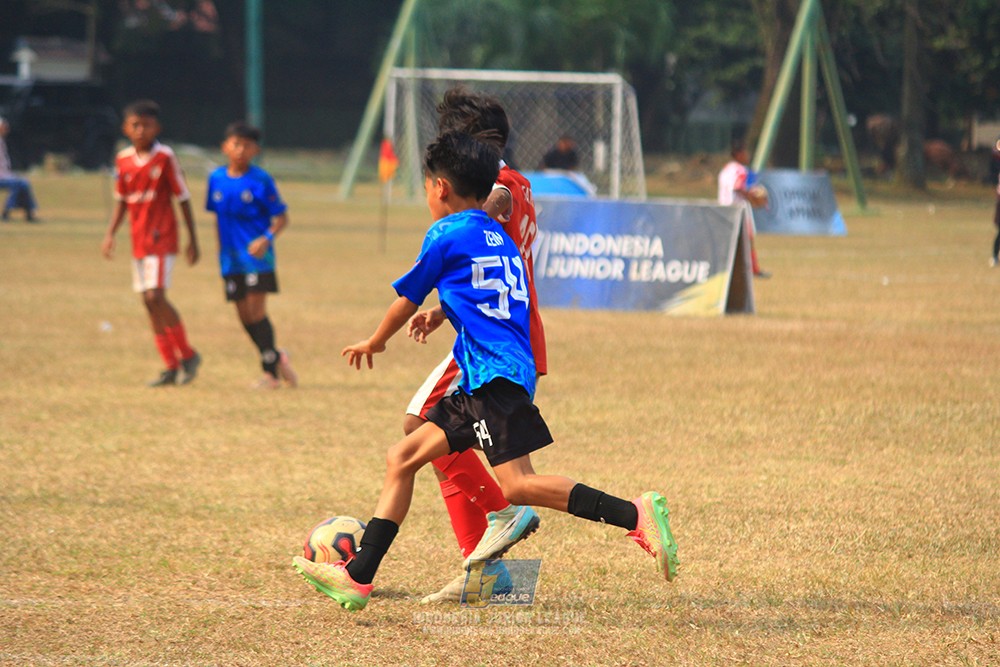 ijlu11 big8 190726 steelford united vs putra harapan