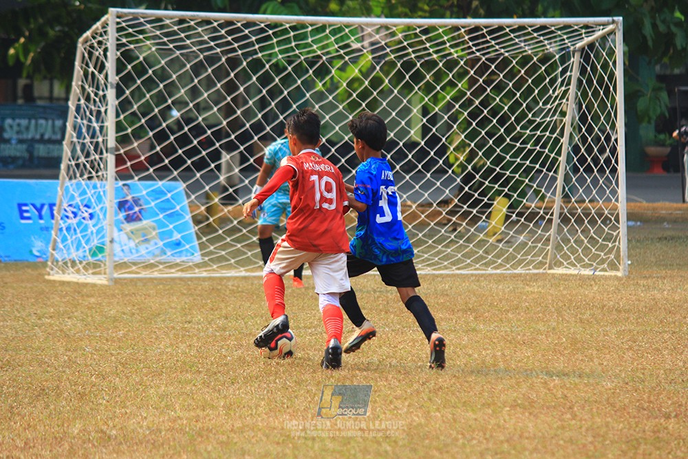 ijlu11 big8 190726 steelford united vs putra harapan