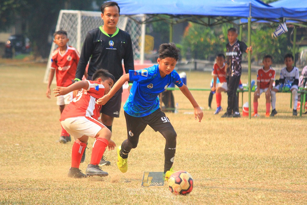 ijlu11 big8 190726 steelford united vs putra harapan