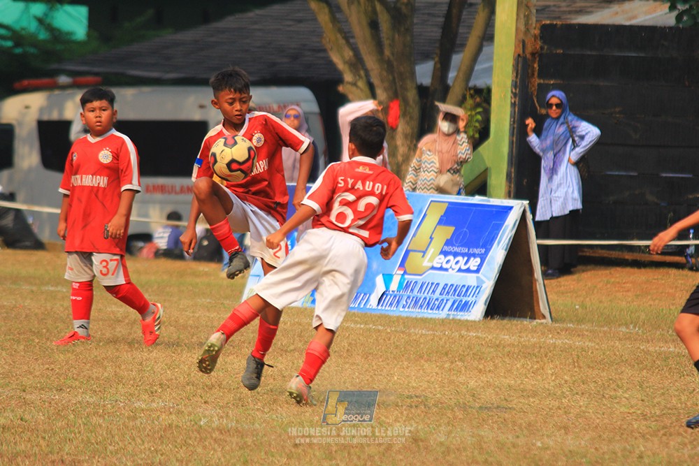 ijlu11 big8 190726 steelford united vs putra harapan