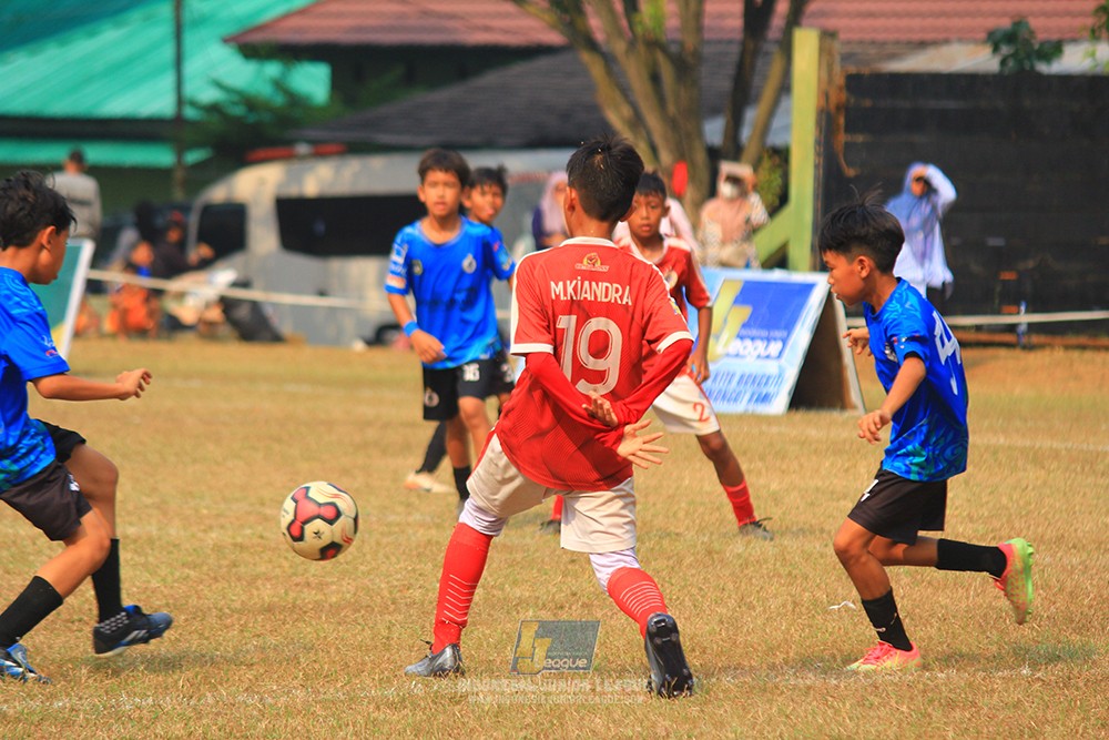 ijlu11 big8 190726 steelford united vs putra harapan