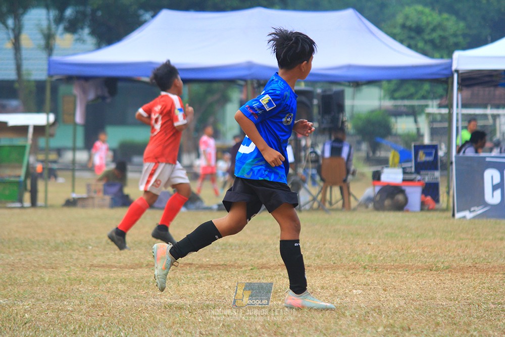 ijlu11 big8 190726 steelford united vs putra harapan