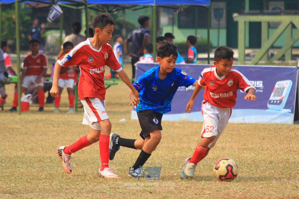 ijlu11 big8 190726 steelford united vs putra harapan