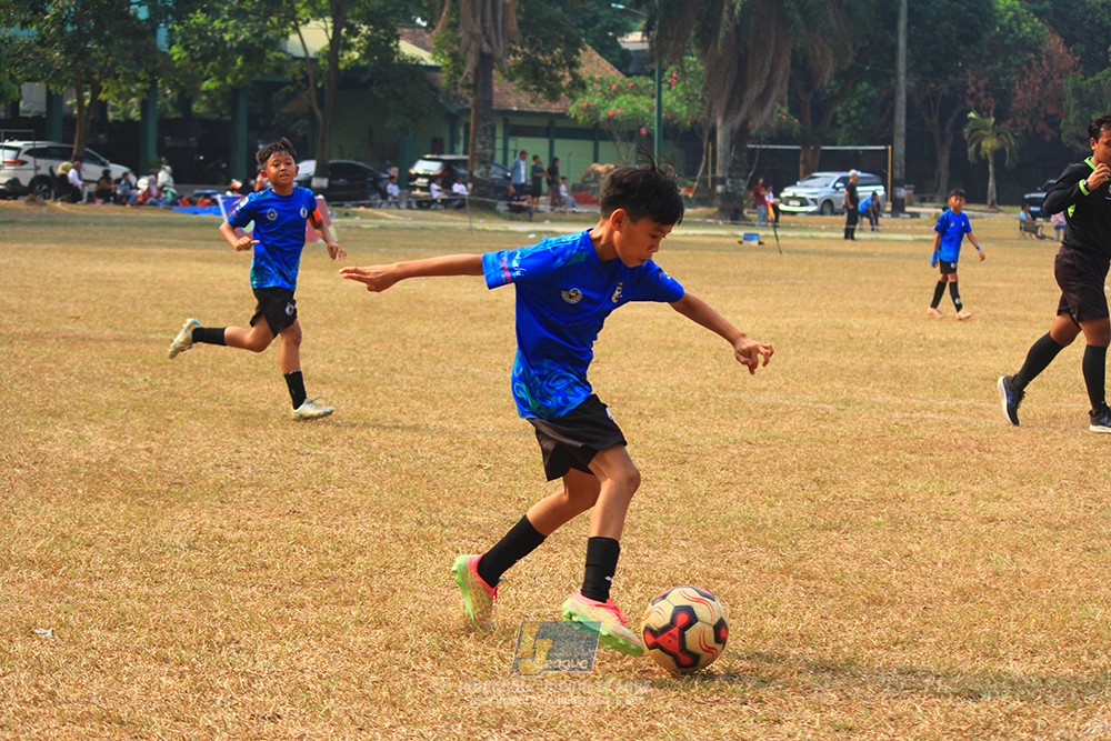 ijlu11 big8 190726 steelford united vs putra harapan
