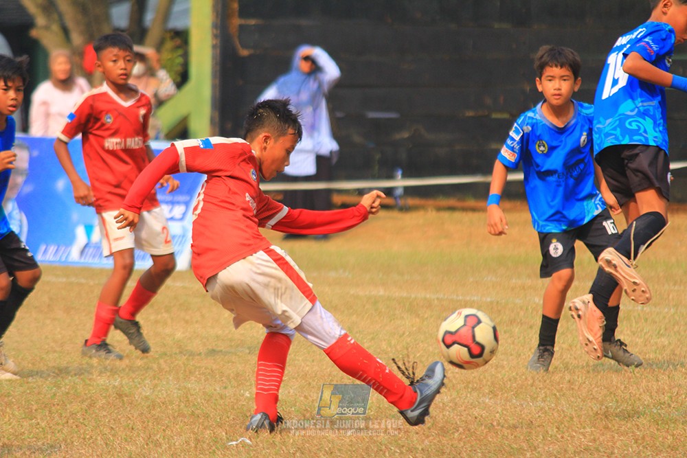 ijlu11 big8 190726 steelford united vs putra harapan