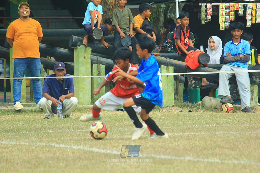 ijlu11 big8 190726 steelford united vs putra harapan