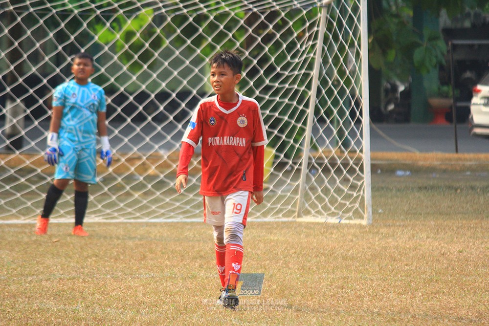 ijlu11 big8 190726 steelford united vs putra harapan