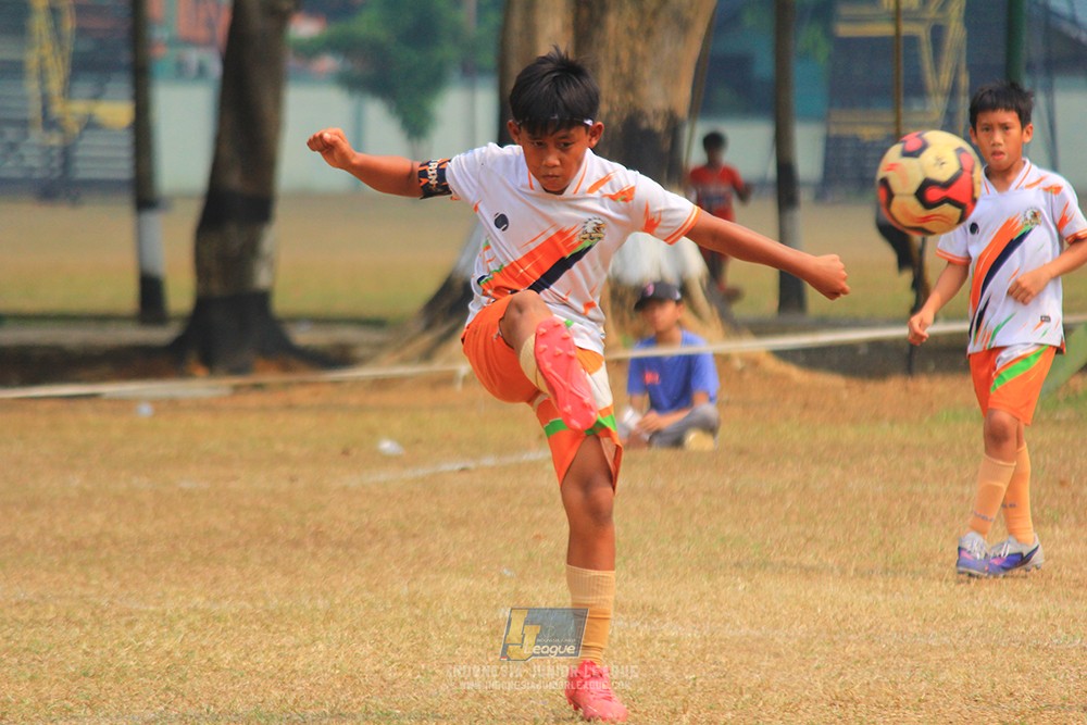 ijlu11 big8 190726 timah united vs provision soccer school