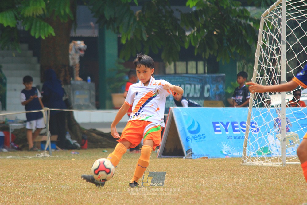 ijlu11 big8 190726 timah united vs provision soccer school