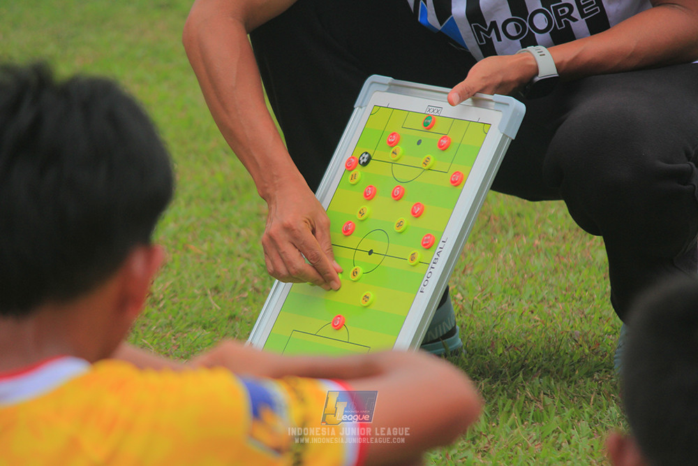 ijlu14 270626 aris indarto fa vs isa marzuki bandriawan