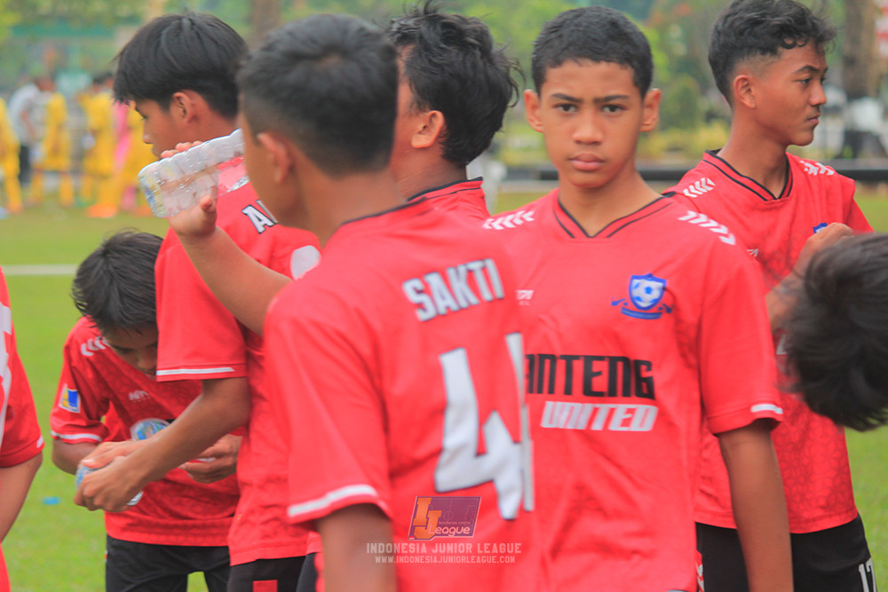 ijlu14 270626 jatiraraharja sukabumi vs banteng united