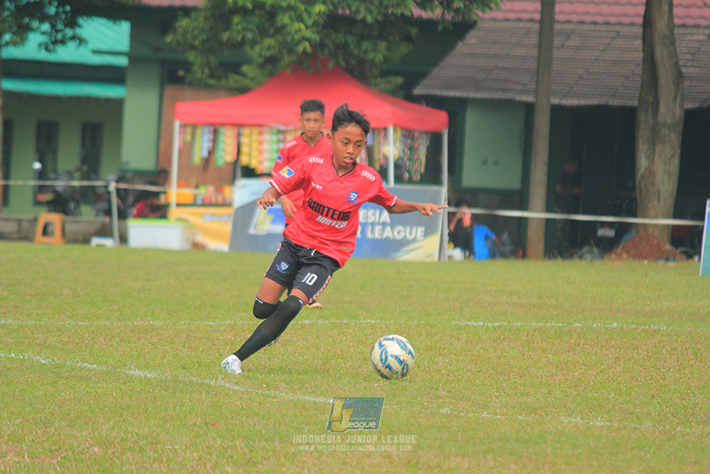 ijlu14 270626 jatiraraharja sukabumi vs banteng united