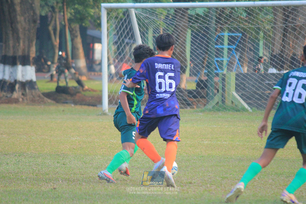 ijlu14 270626 tajimalela fa vs assist soccer school