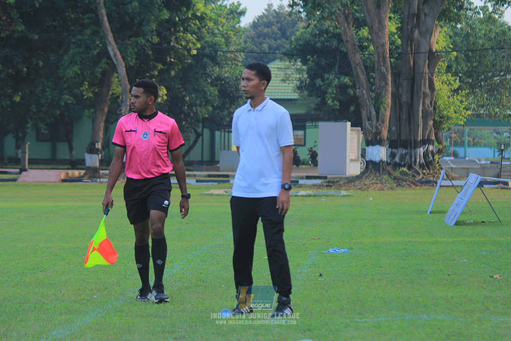 ijlu14 270626 tajimalela fa vs assist soccer school