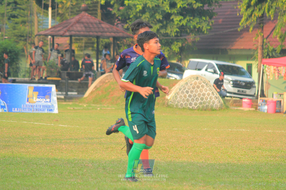 ijlu14 270626 tajimalela fa vs assist soccer school