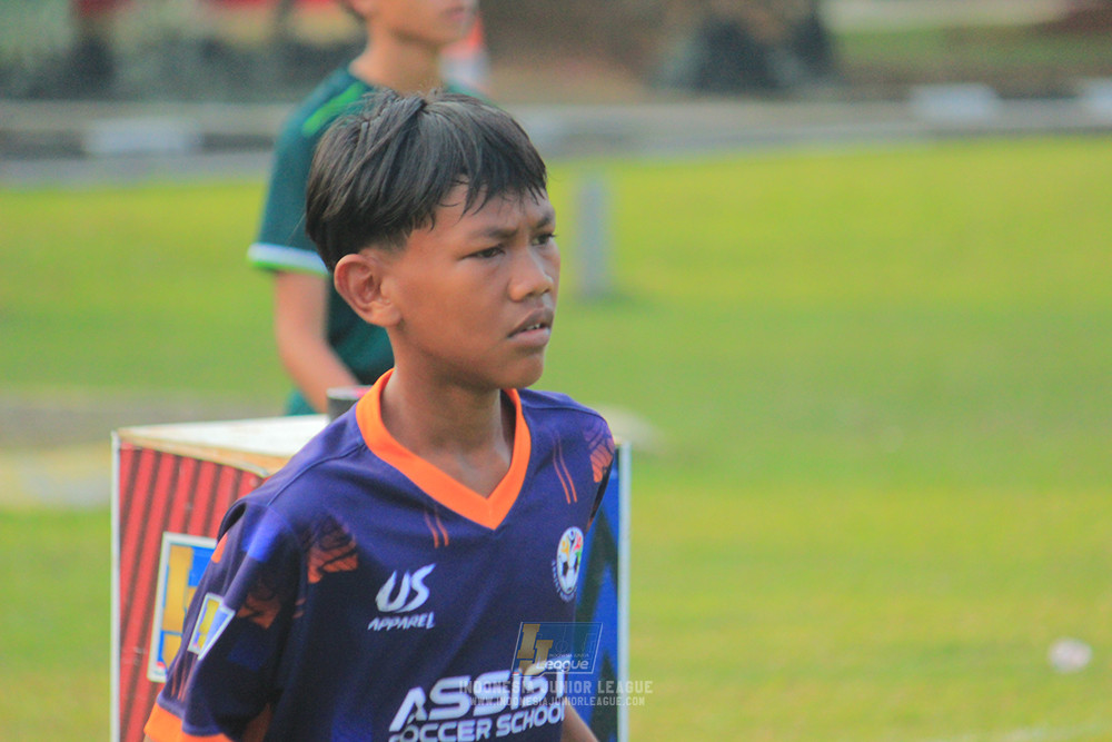 ijlu14 270626 tajimalela fa vs assist soccer school
