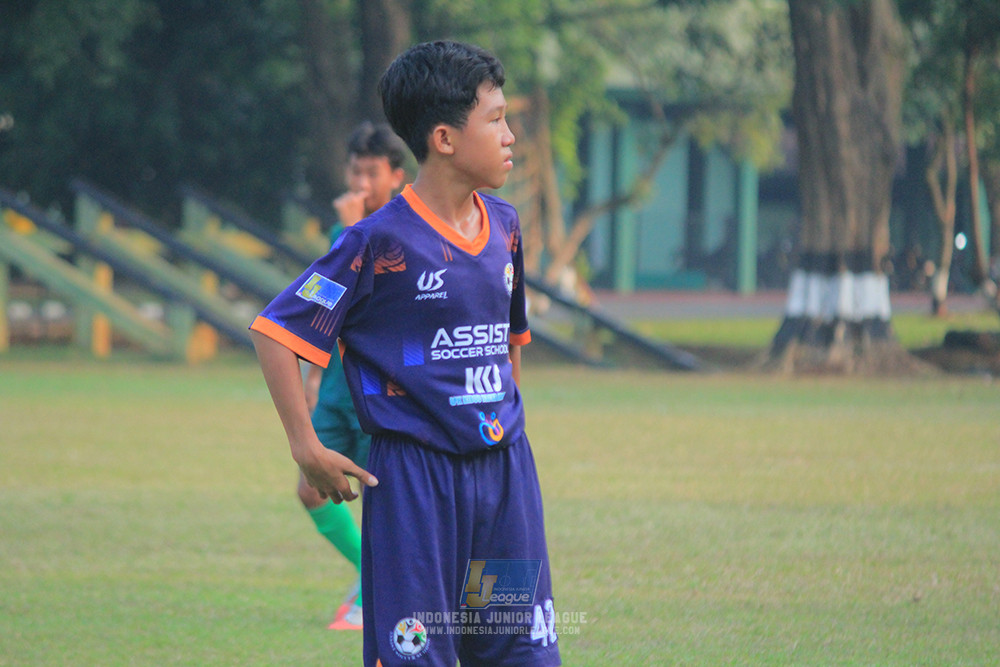 ijlu14 270626 tajimalela fa vs assist soccer school