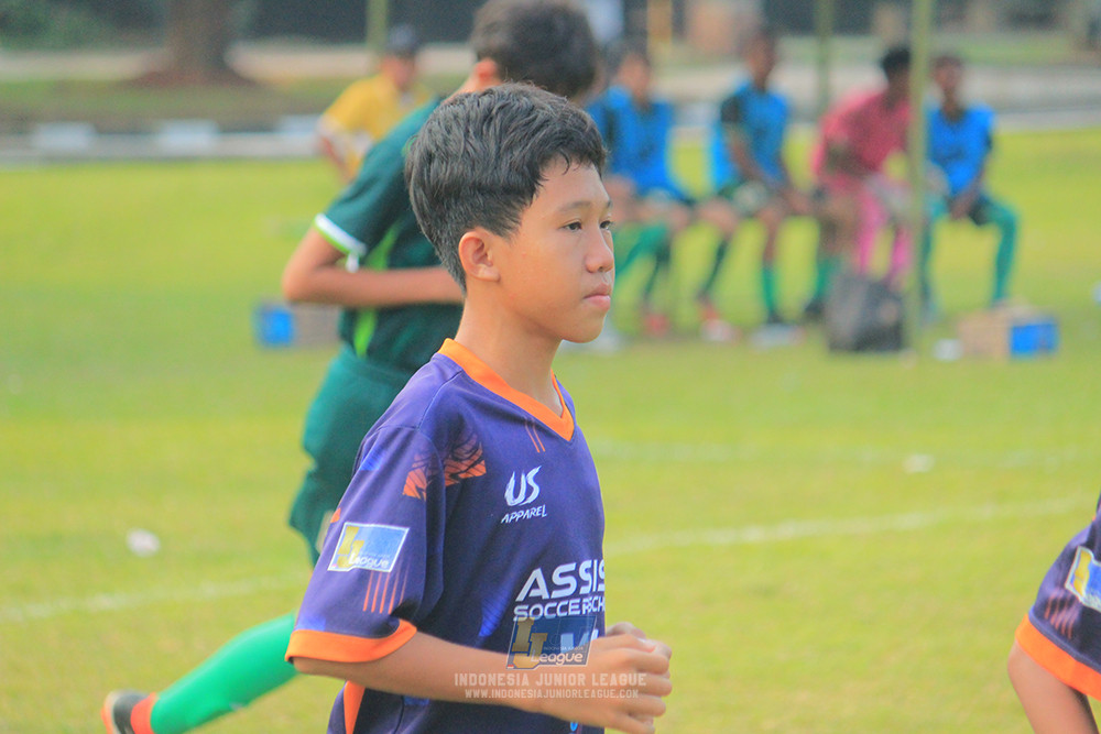 ijlu14 270626 tajimalela fa vs assist soccer school