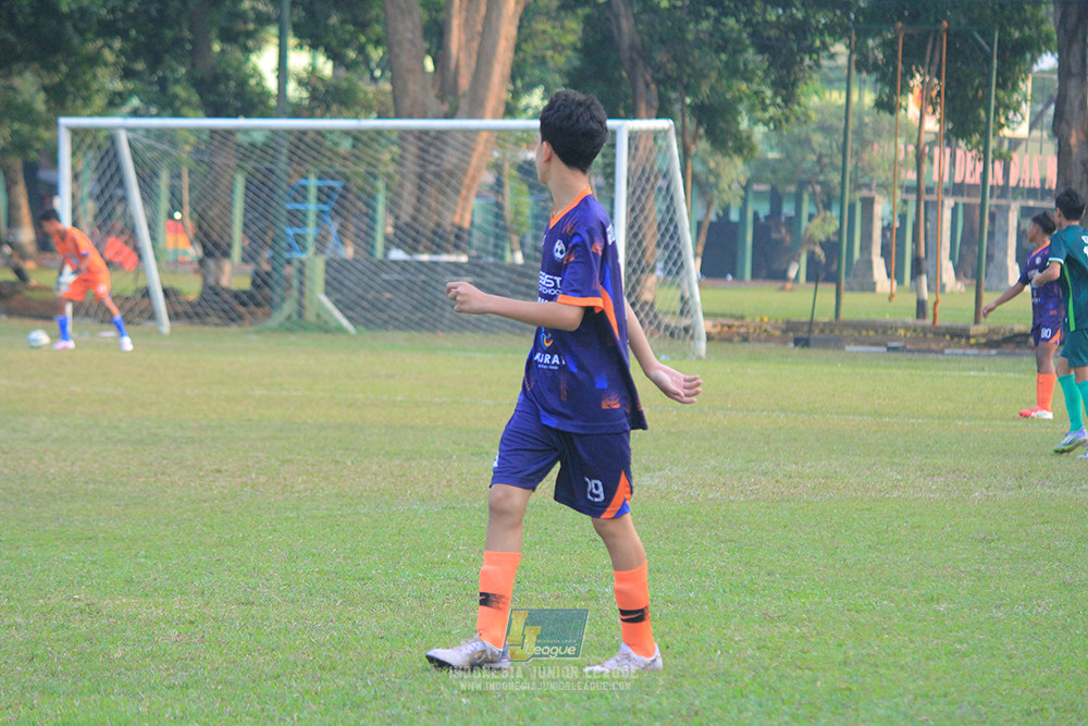 ijlu14 270626 tajimalela fa vs assist soccer school