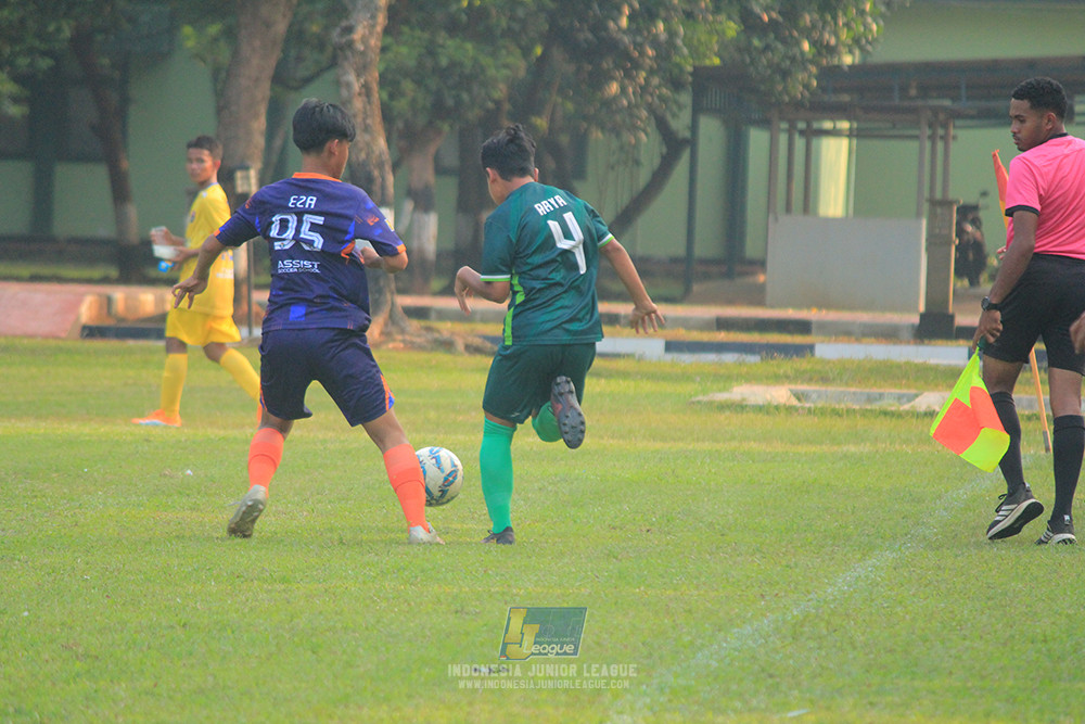 ijlu14 270626 tajimalela fa vs assist soccer school