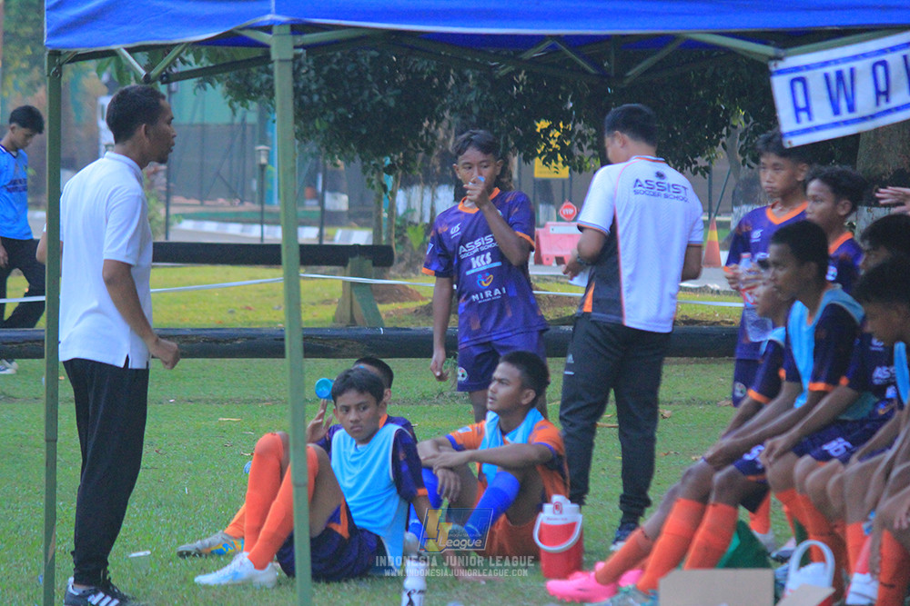 ijlu14 270626 tajimalela fa vs assist soccer school