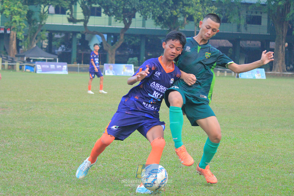 ijlu14 270626 tajimalela fa vs assist soccer school