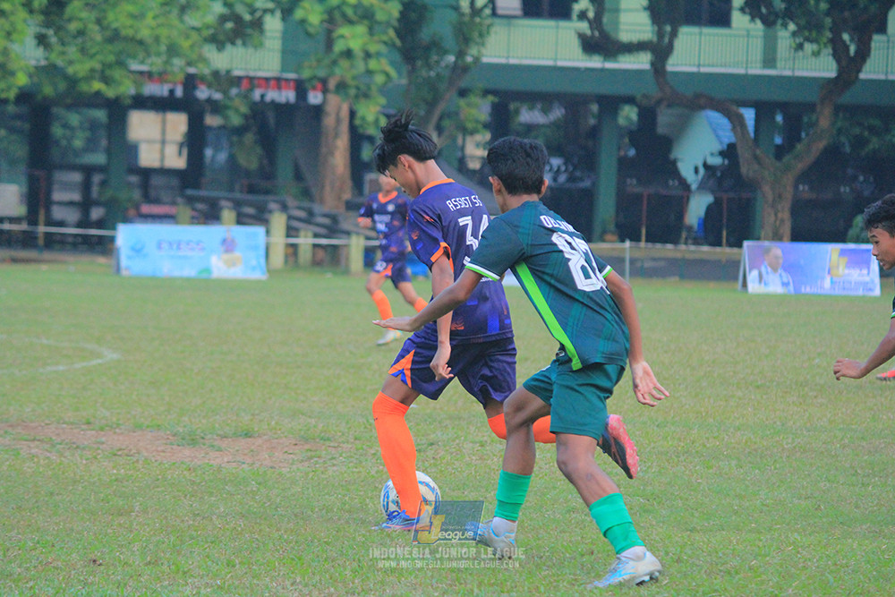 ijlu14 270626 tajimalela fa vs assist soccer school