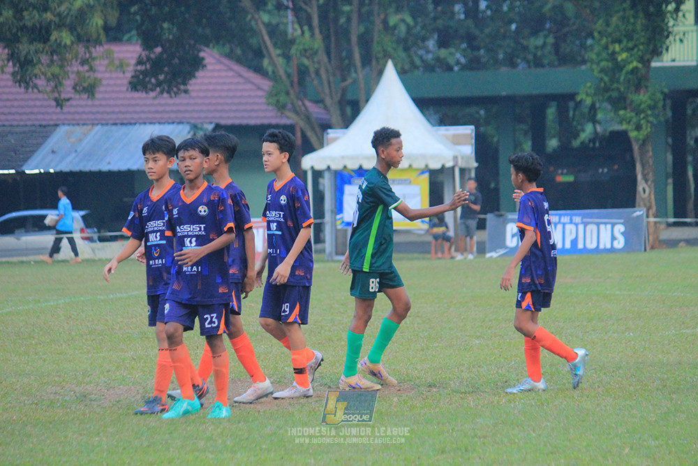 ijlu14 270626 tajimalela fa vs assist soccer school