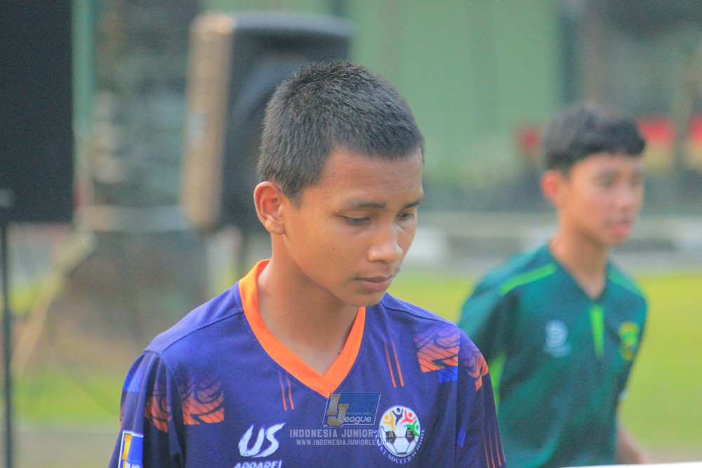 ijlu14 270626 tajimalela fa vs assist soccer school
