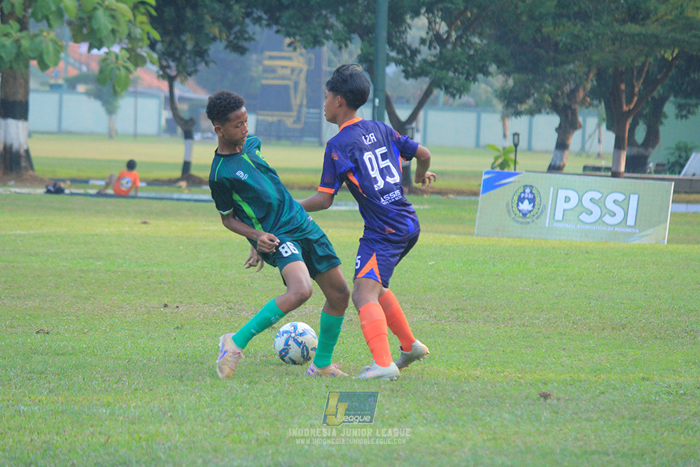 ijlu14 270626 tajimalela fa vs assist soccer school