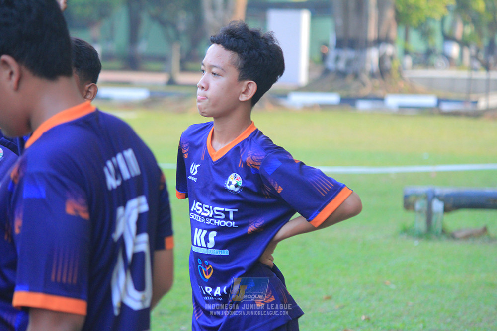 ijlu14 270626 tajimalela fa vs assist soccer school