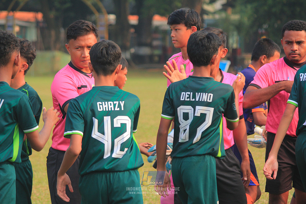 ijlu14 270626 tajimalela fa vs assist soccer school