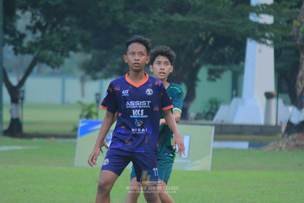 ijlu14 270626 tajimalela fa vs assist soccer school