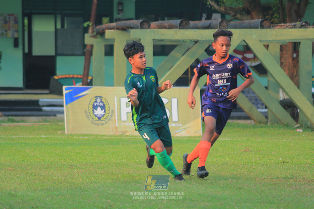 ijlu14 270626 tajimalela fa vs assist soccer school