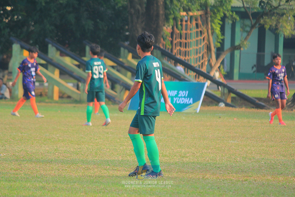 ijlu14 270626 tajimalela fa vs assist soccer school